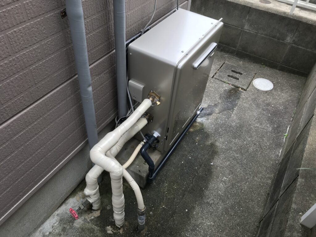 時津町　H様邸　給湯器取替工事