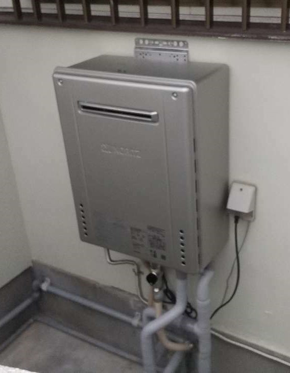ガス給湯器取替工事　