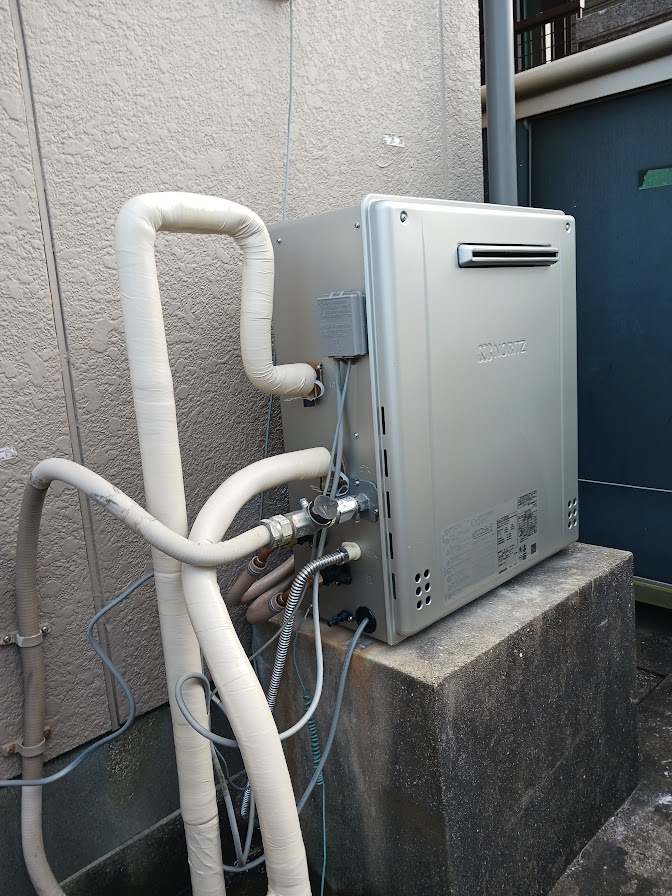 ガス給湯器取替工事　